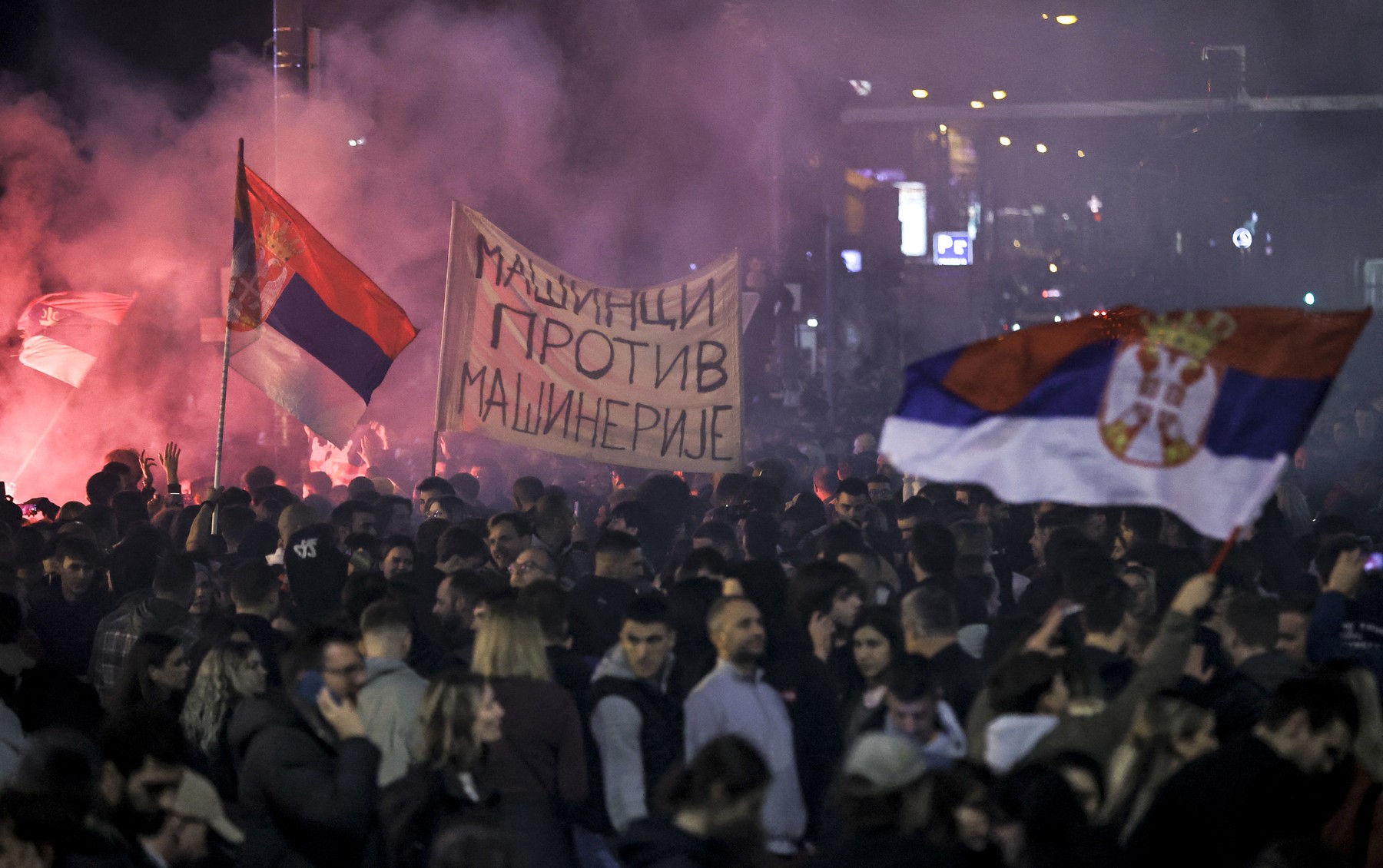 Nicușor Dan a transmis felicitări Serbiei după victoria Listei Studenților la alegerile parlamentare