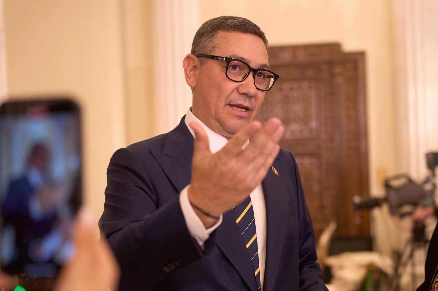Victor Ponta despre înfrângerea lui Aleksandar Vucic: „Eu îi rămân prieten”