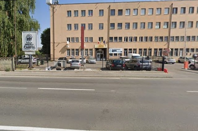 Rețea de sabotaj coordonată de Rusia vizată pe uzina Carfil din Brașov. Trei străini cercetați de DIICOT