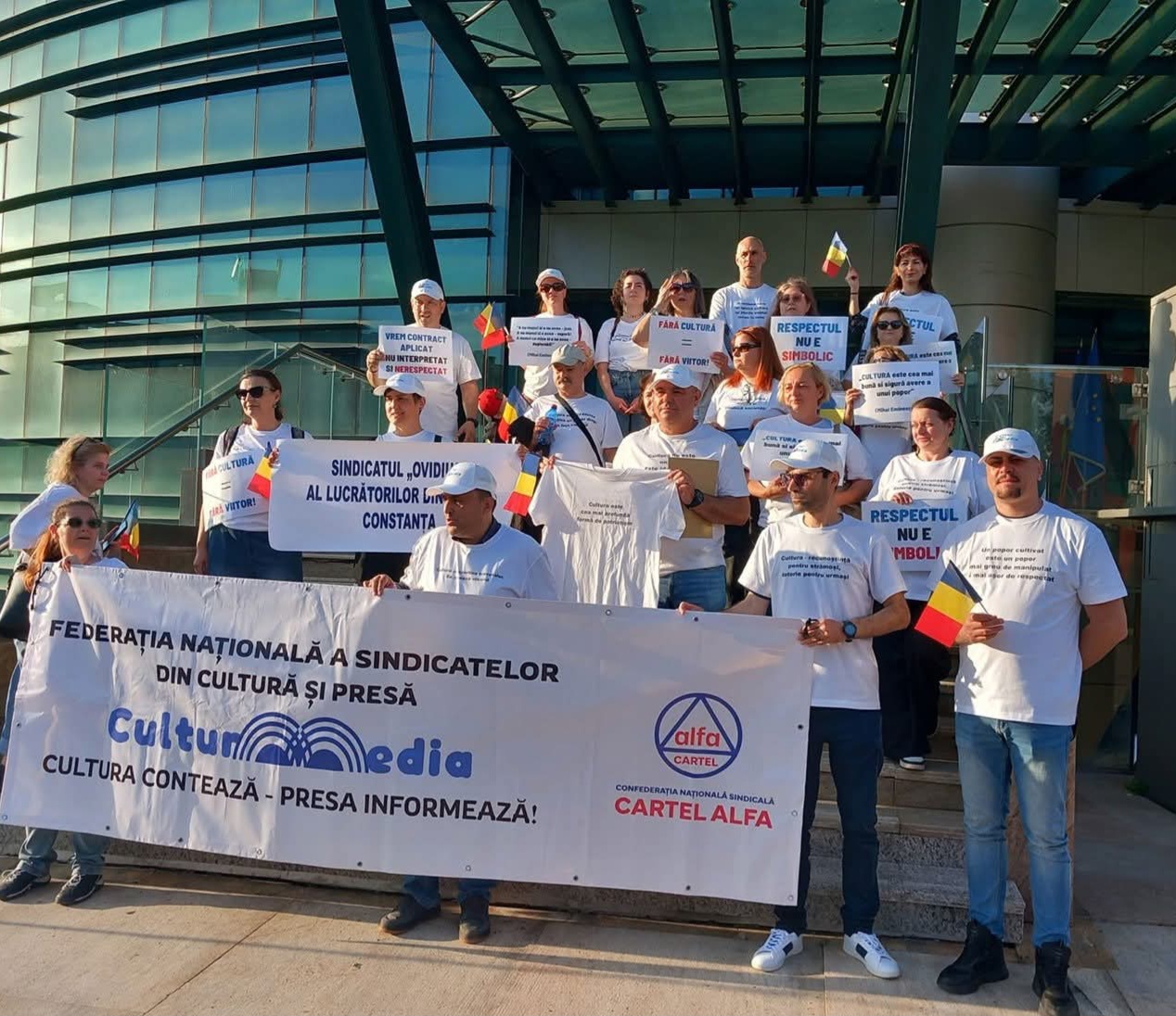 Federația CulturMedia solicită ministrului Ioana Ciocan negocieri urgente pentru grile salariale echitabile