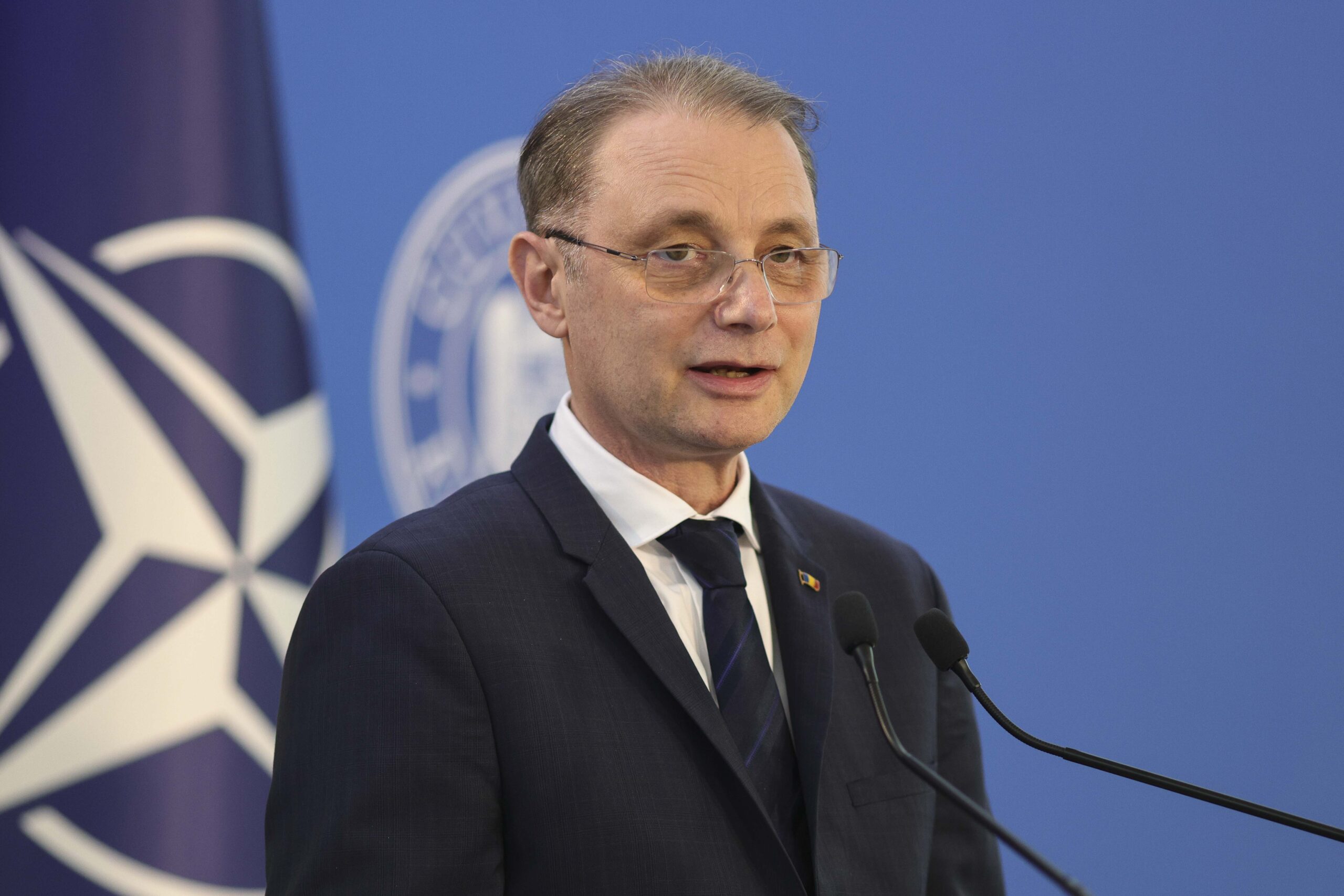 Premierul Luca Niculescu anunță destructurarea unei rețele de sabotaj coordonată de Federația Rusă