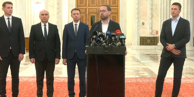 Dominic Fritz anunță disponibilitatea USR de a discuta cu PSD privind susținerea guvernului Mureșan