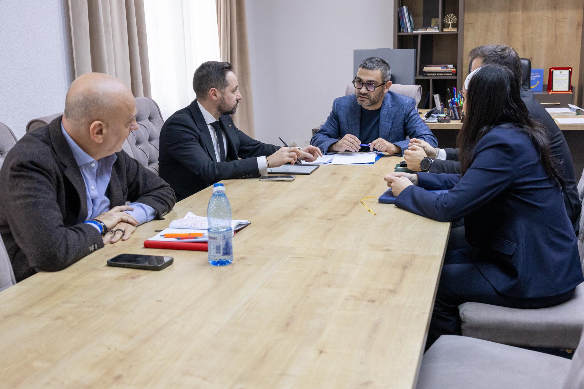 BNS solicită ministrului Muncii o nouă lege a salarizării și reformarea Inspecției Muncii