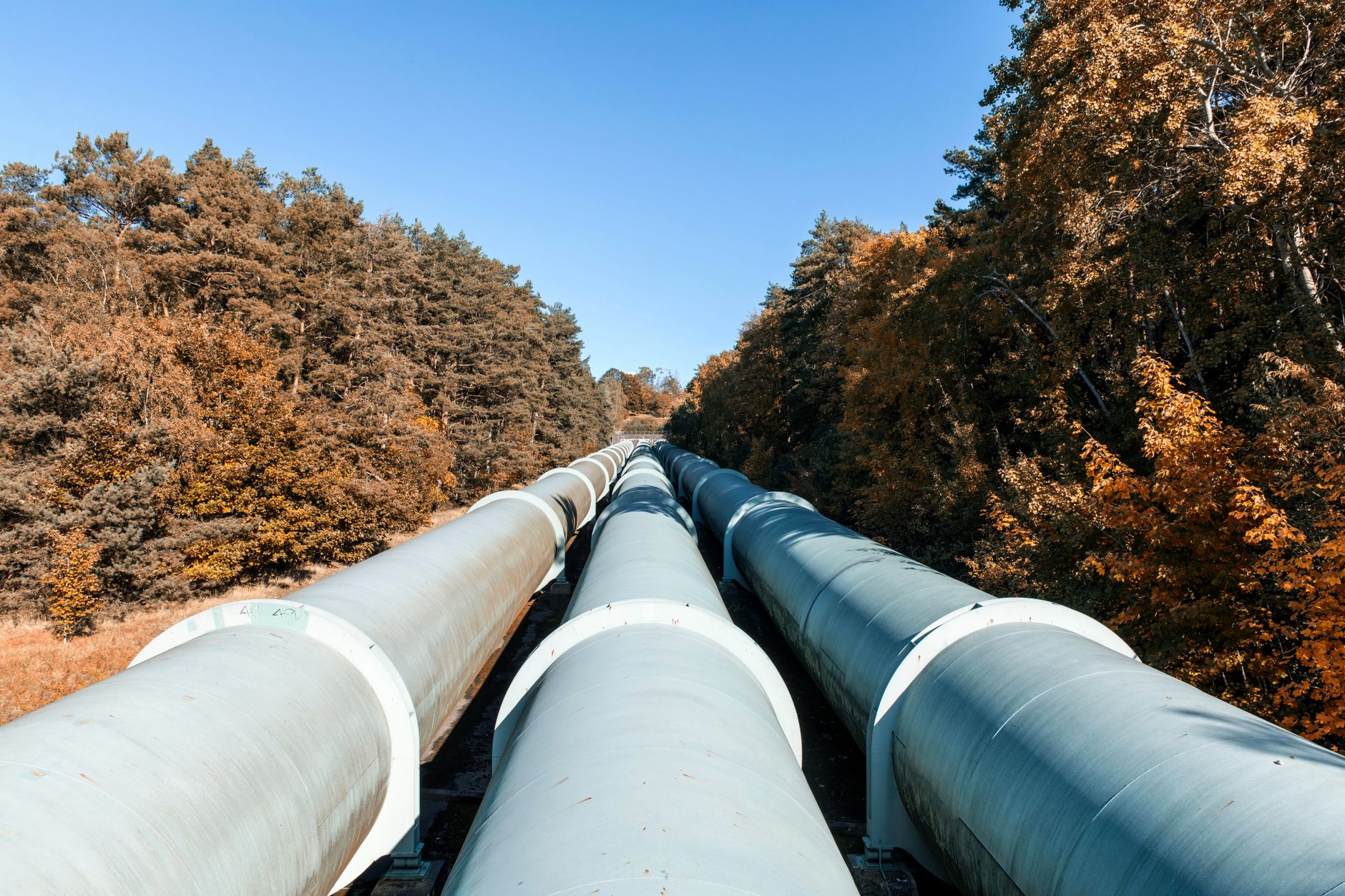 Comisia Europeană confirmă: Importurile de gaze rusești prin conducte vor fi eliminate complet până în 2027