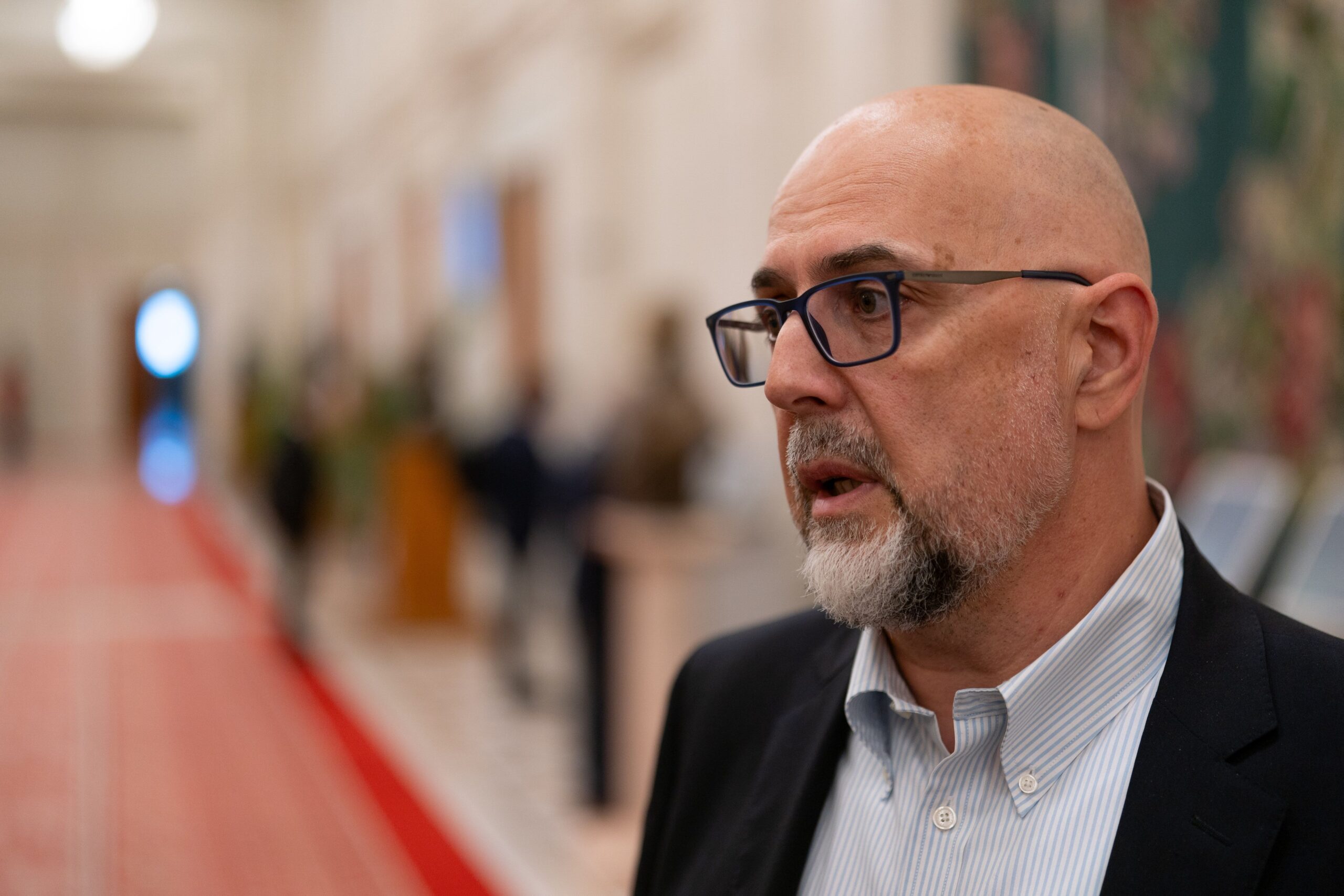 Kelemen Hunor propune asumarea răspunderii Guvernului pentru adoptarea rapidă a Legii salarizării