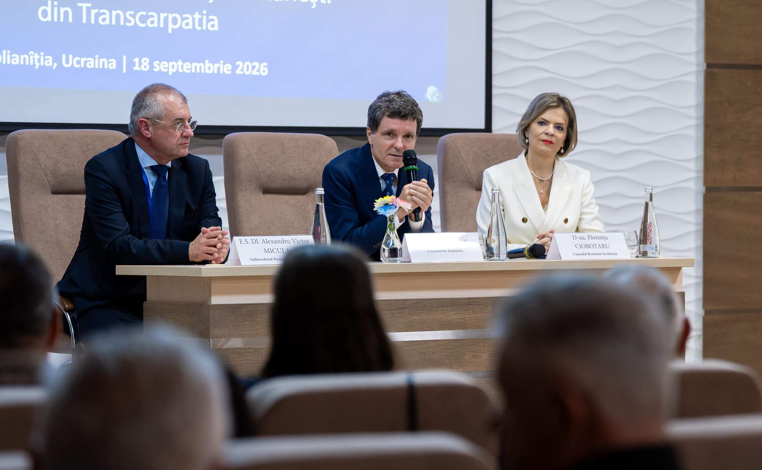 Nicușor Dan: Protejarea drepturilor românilor din Transcarpatia reprezintă o prioritate absolută a statului