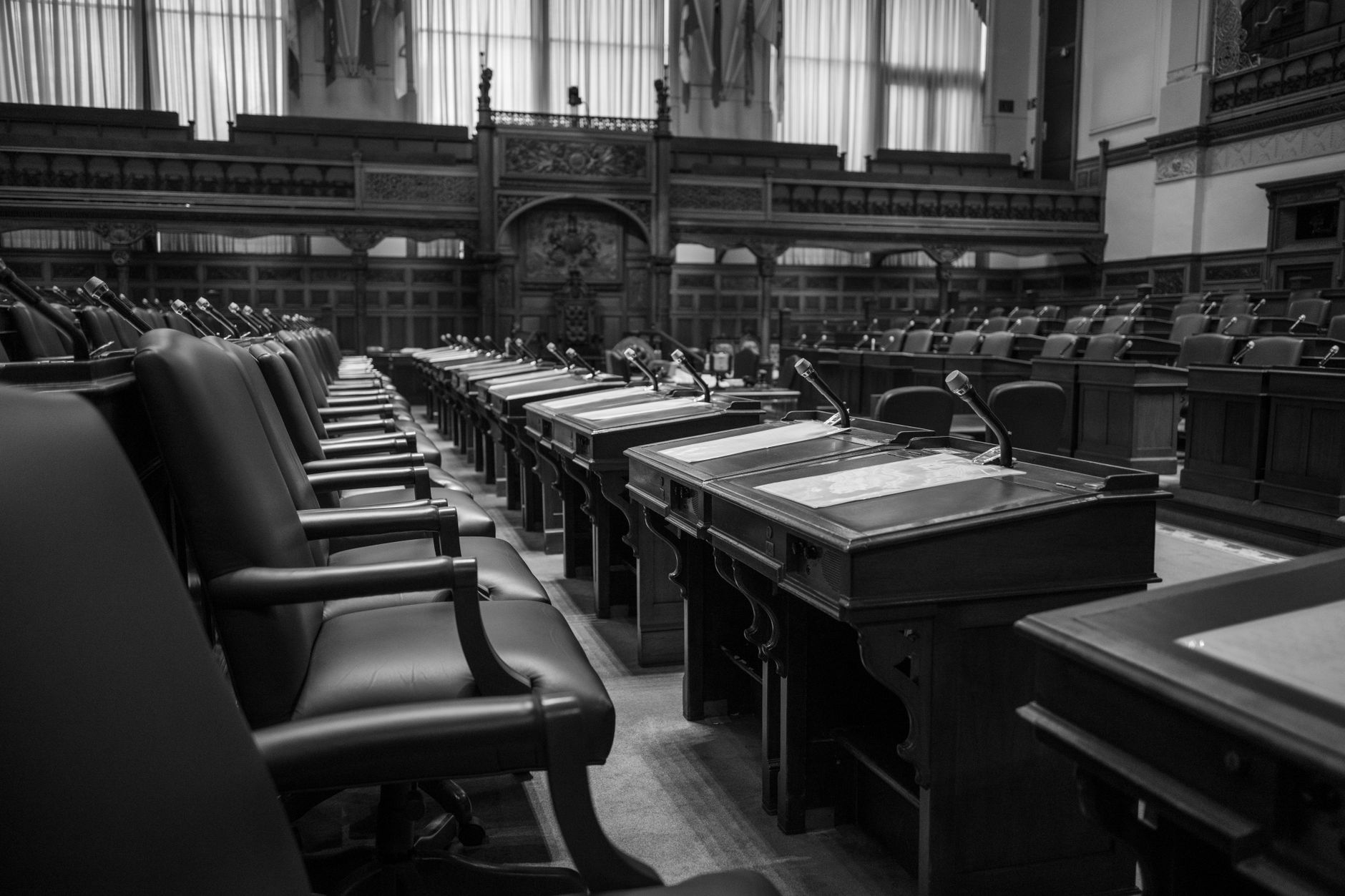 Siegfried Mureșan va prezenta Guvernul în Parlament fără sprijinul PSD, excluzând o cooptare a social-democraților