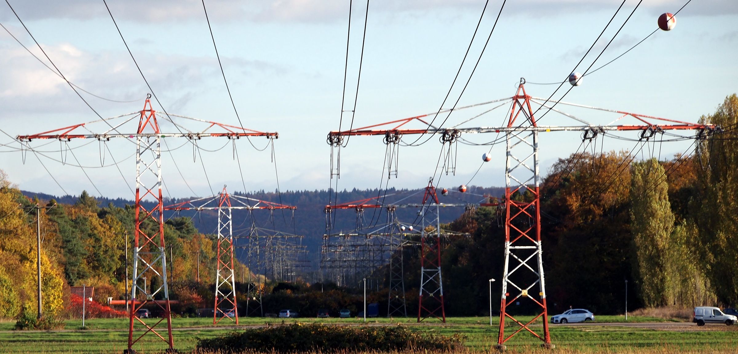 Virgil Popescu: Întărirea rețelelor de electricitate trebuie să devină o prioritate a Uniunii Europene