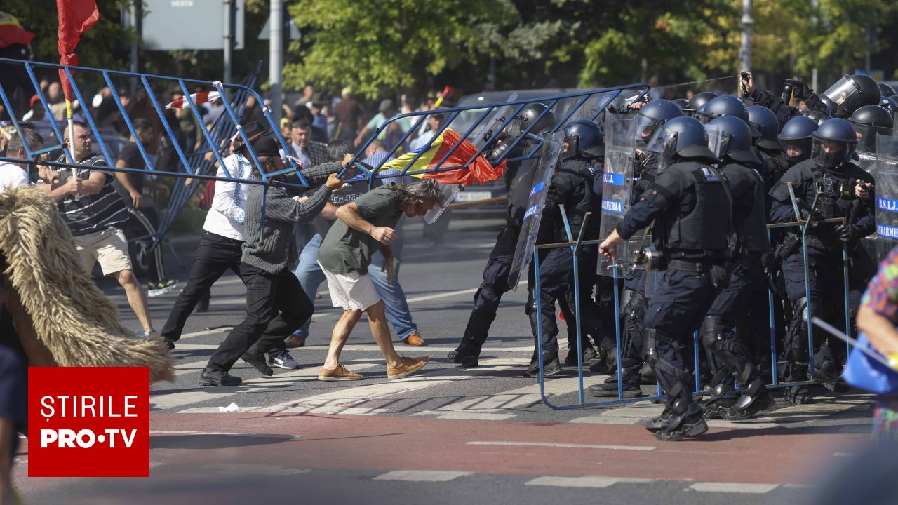 Acțiuni masive de procurorii după violențele din Piața Victoriei: 10 persoane ar putea fi arestate preventiv