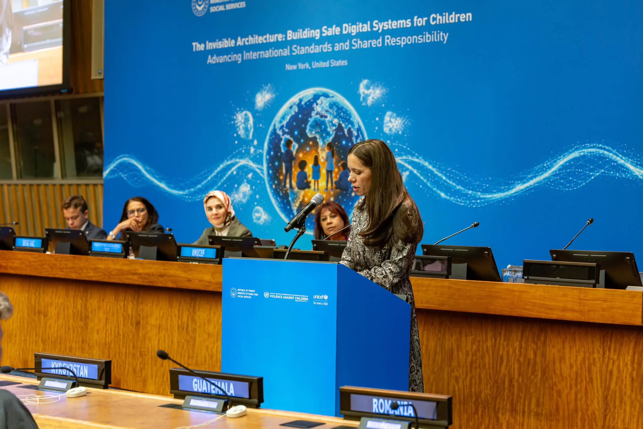 Mirabela Grădinaru a pledat la New York pentru standarde internaționale de protecție a copiilor online