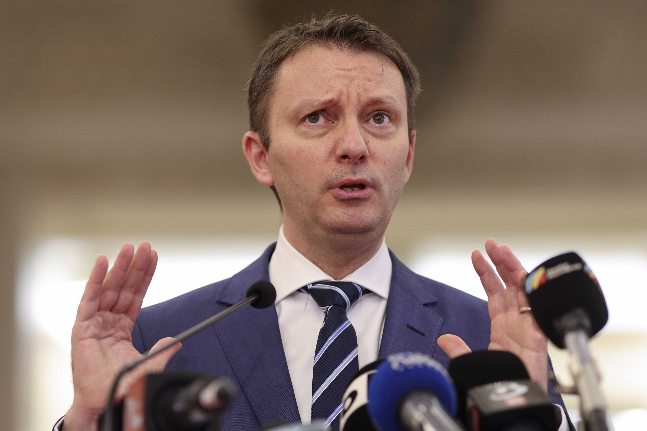 Siegfried Mureșan anunță un guvern cu trei vicepremieri și promite menținerea cotei unice