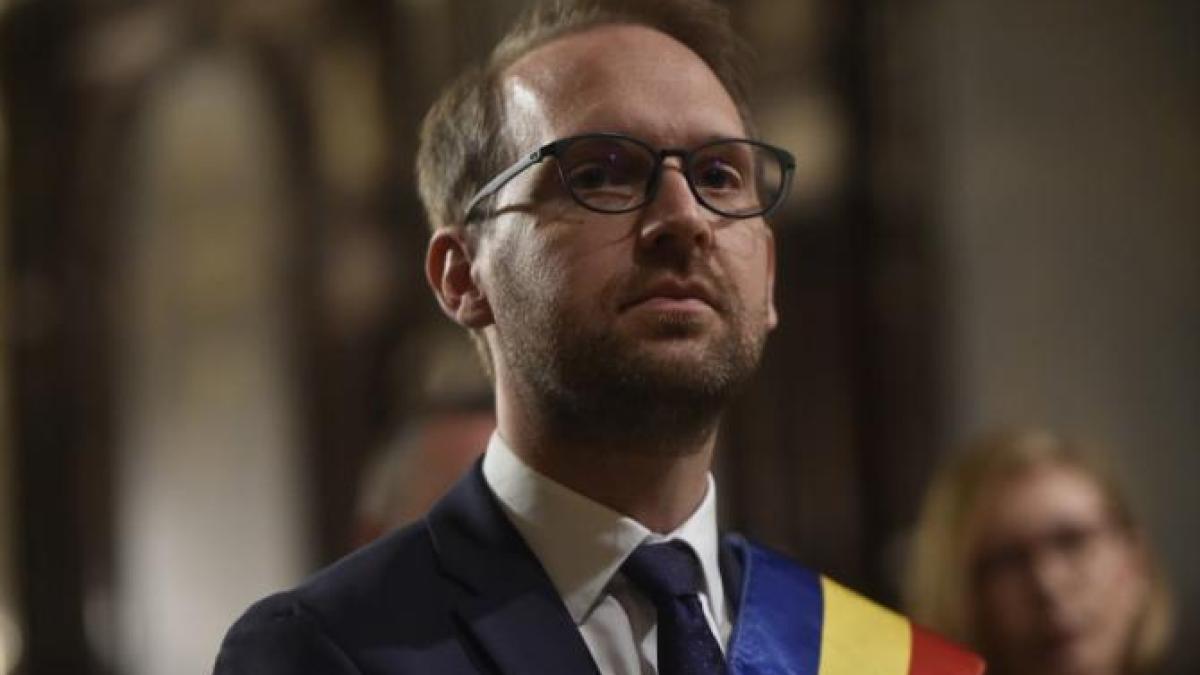 Numărul aleșilor locali care își pierd mandatul crește după adoptarea amendamentului Fritz