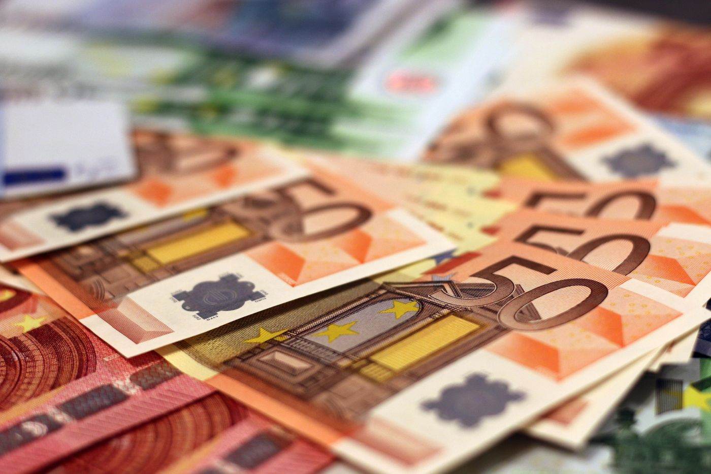 Comisia Europeană propune deblocarea a 4,2 miliarde de euro pentru Ungaria după reformele de la Budapesta