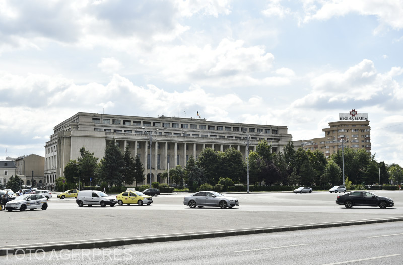 Premierul interimar Ilie Bolojan se întâlnește cu delegația Standard & Poor’s la Palatul Victoria