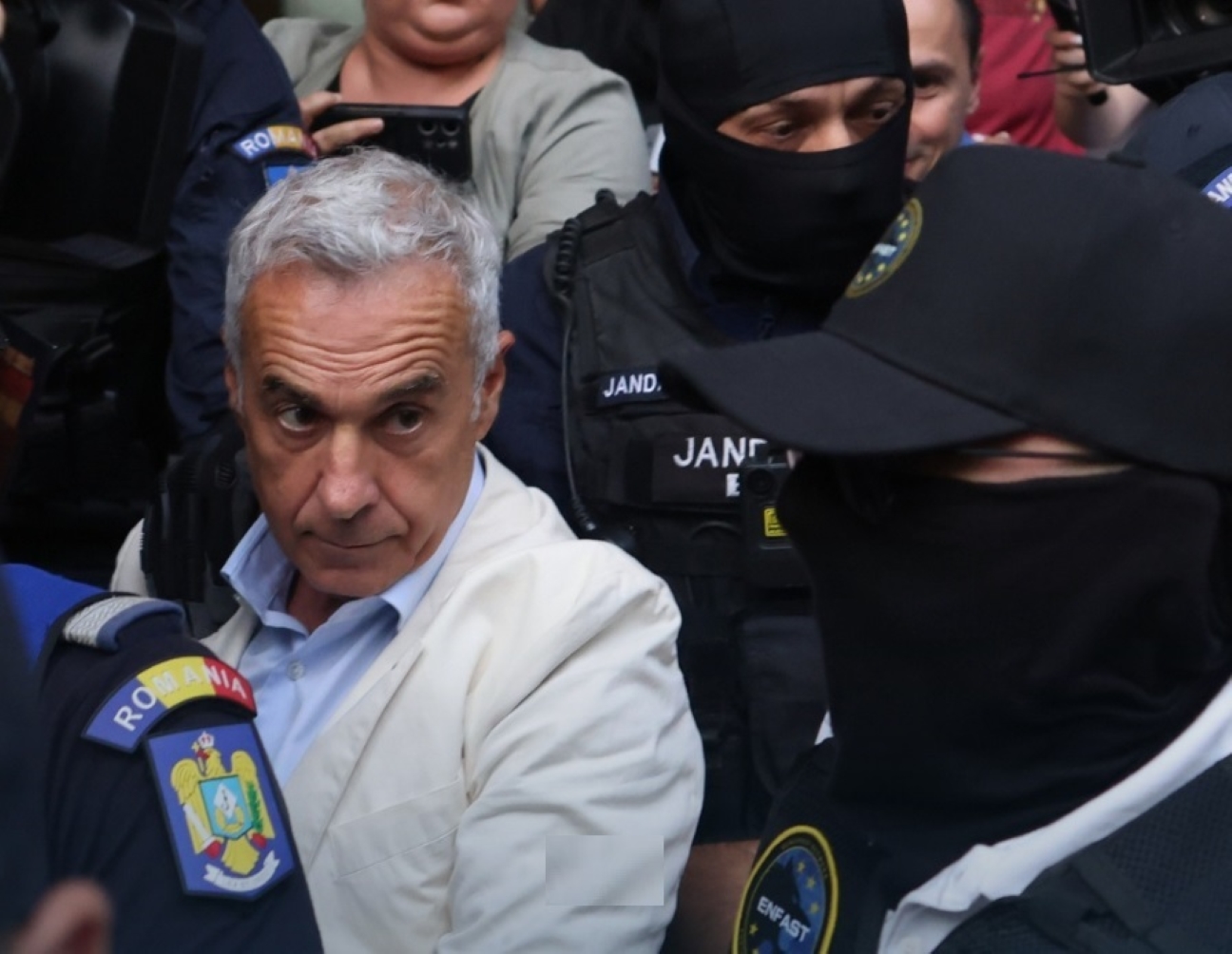 Imobilul lui Călin Georgescu din Mogoșoaia a fost pus sub sechestru de DIICOT