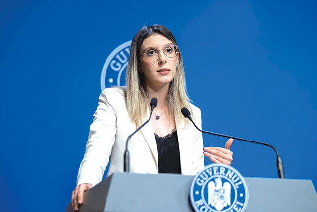 Diana Buzoianu solicită instituirea stării de alertă în Sintești pentru combaterea poluării