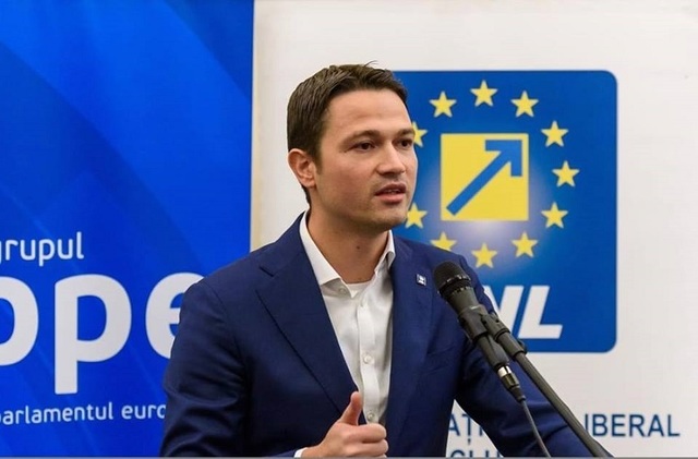 Robert Sighiartău critică dur prestația politică a lui Sorin Grindeanu: „Este de un ridicol”