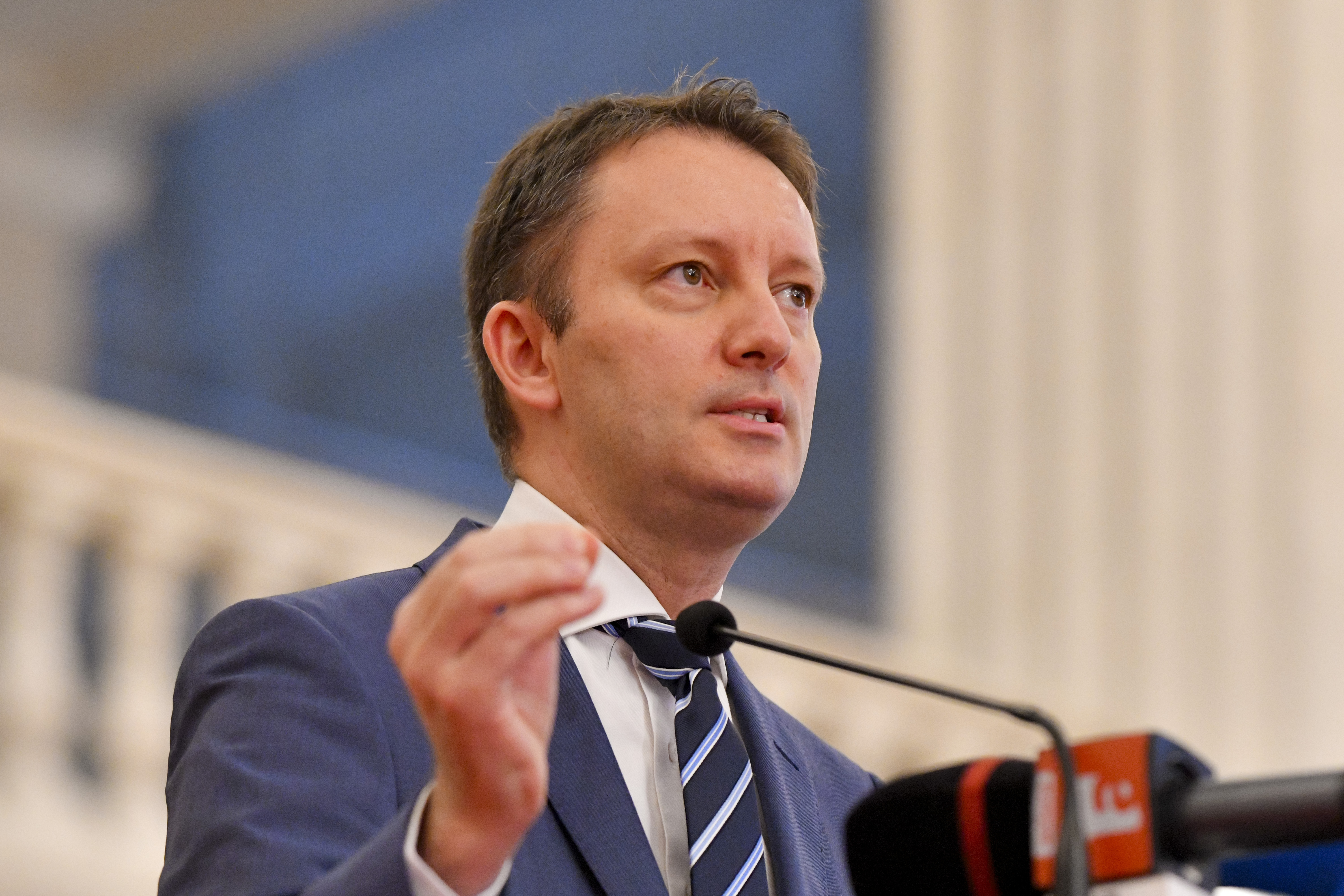 Siegfried Mureșan a depus la Parlament lista miniștrilor și programul de guvernare