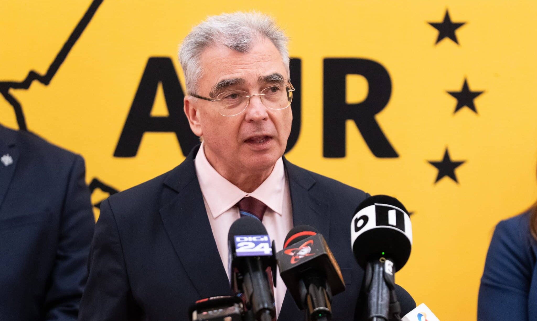 Senatorul Petrișor Peiu respinge acuțiunile despre implicarea SUA în demiterea Guvernului Bolojan