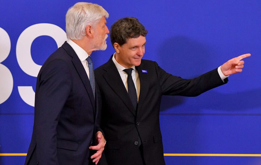 Vizită oficială a președintelui Nicușor Dan la Praga pentru discuții despre securitatea europeană