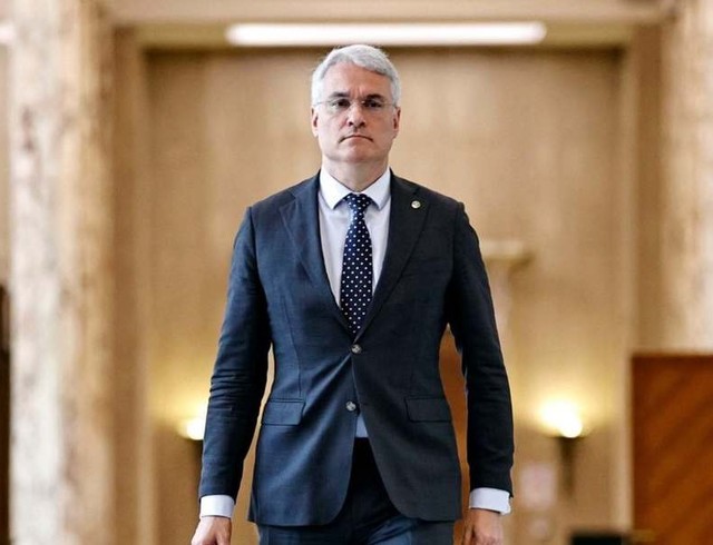 Dragoș Pîslaru avertizează PSD: votul împotriva guvernului Mureșan este un pariu contra interesului național