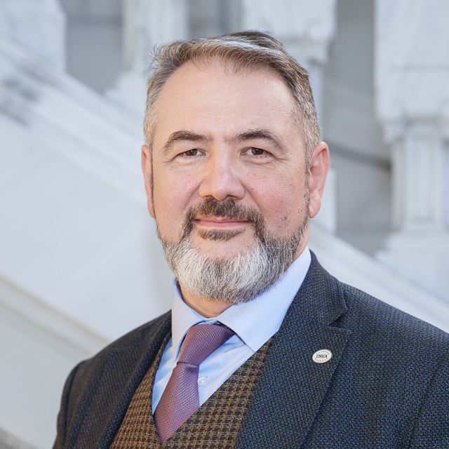 Sorin Costreie avertizează că investiția în educație este la nivel de supraviețuire