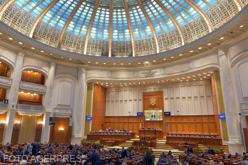 Avize contradictorii la Palatul Parlamentului pentru propunerile de miniștri în cabinetul Mureșan