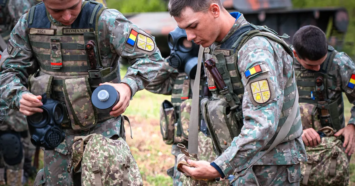 Contradicții la nivelul Guvernului privind vârsta de pensionare a militarilor și polițiștilor