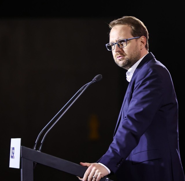 USR solicită alegeri anticipate după ce Guvernul propus de Siegfried Mureșan a fost respins în Parlament