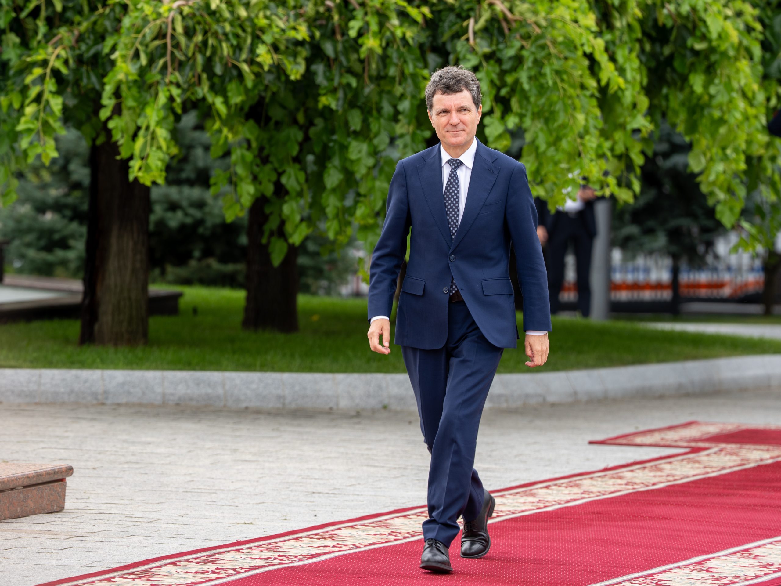 Nicușor Dan avertizează asupra riscurilor financiare ale organizării unor alegeri anticipate