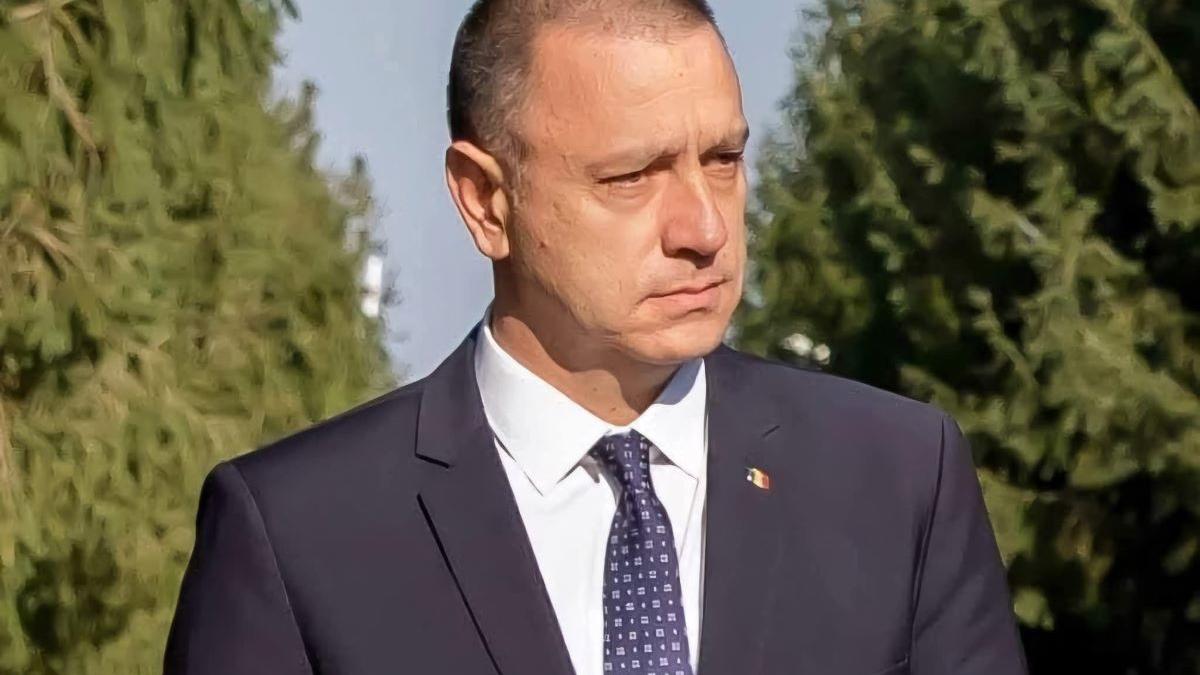 Mihai Fifor solicită partidelor politice renunțarea la confruntări pentru formarea unui guvern cu puteri depline
