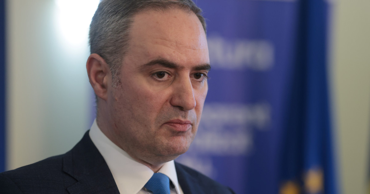 Alexandru Nazare reacționează la decizia S&P de a menține ratingul României la „BBB-”