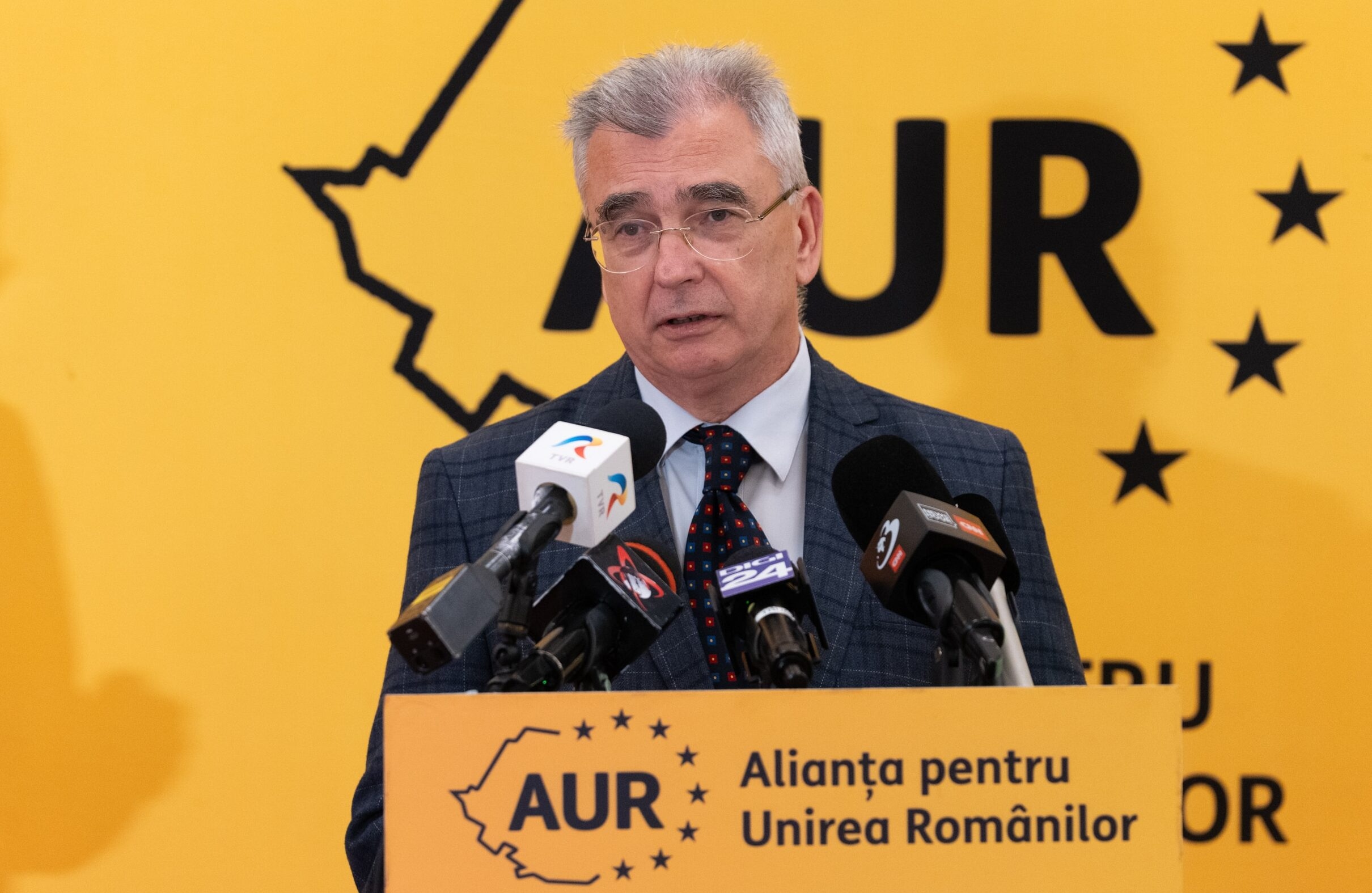 Petrișor Peiu acuză lui Nicușor Dan că urmează modelul dictatorial al lui Carol al II-lea