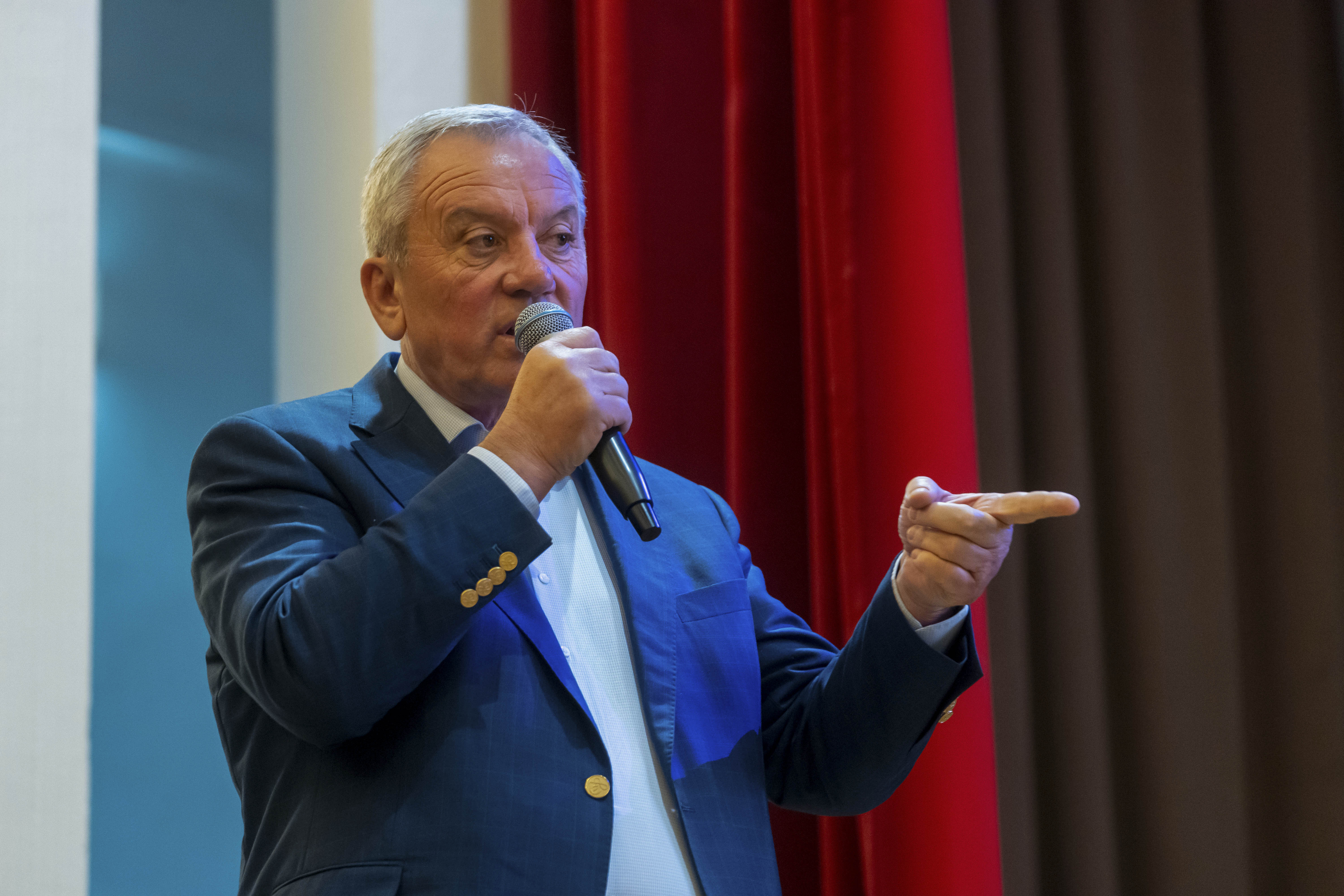 Conflict în PSD Buzău: Romeo Lungu l-a atacat dur pe primarul Constantin Toma pentru proiecte pierdute