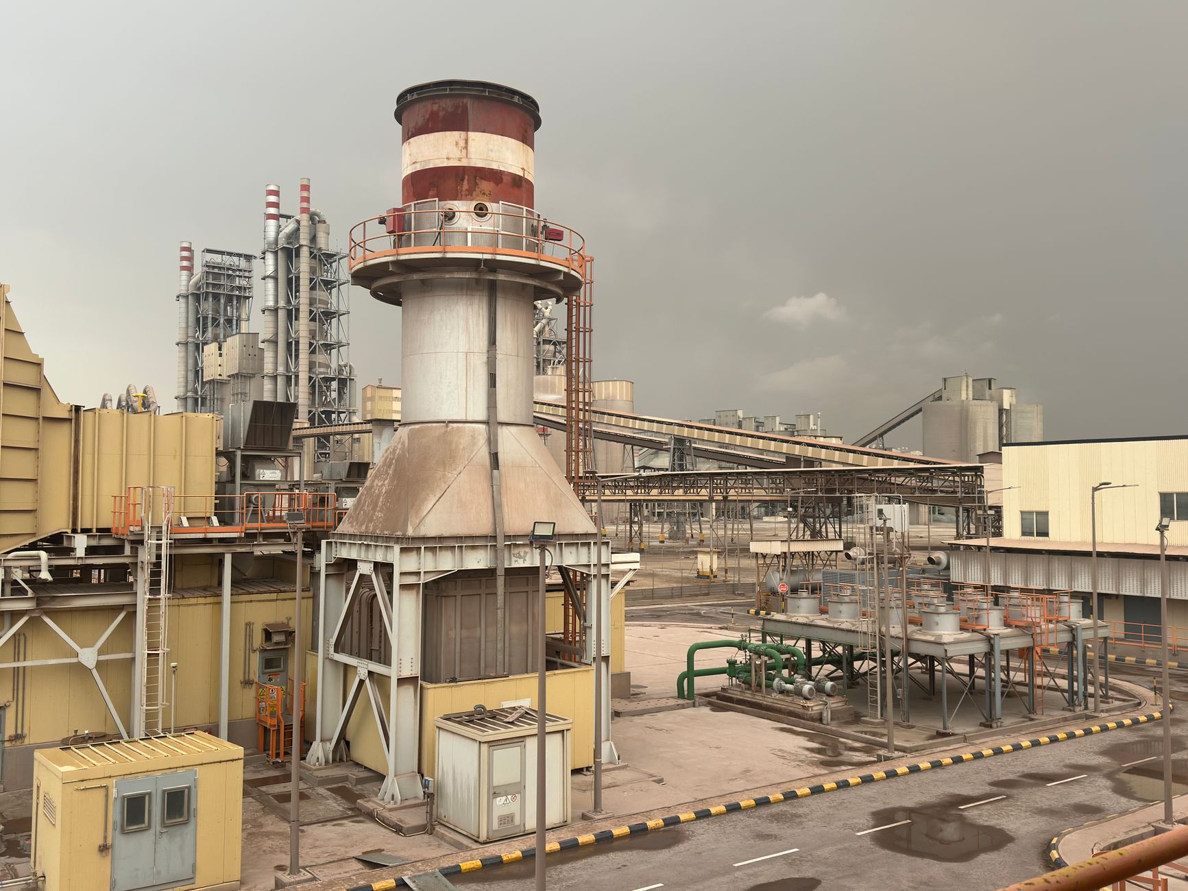 Bilanțul mandatului interimar al lui Ilie Bolojan la Energie: între eficiență administrativă și probleme structurale