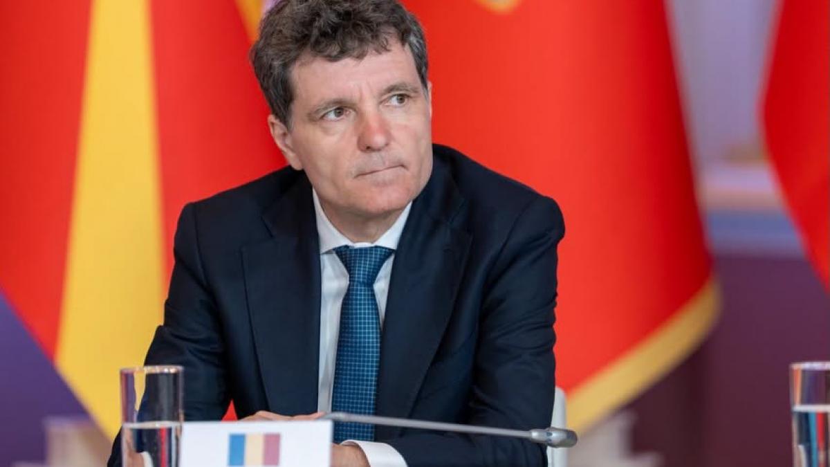 Nicușor Dan susține că progresul României poate încuraja întoarcerea diasporei în țară