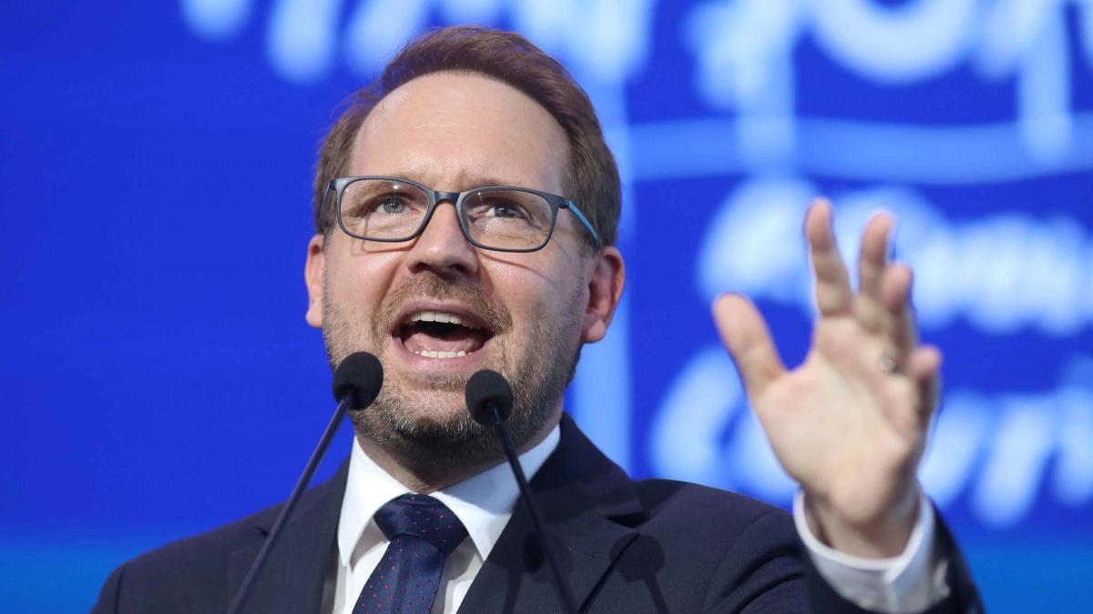 Dominic Fritz avertizează USR: Partidul nu va vota un guvern controlat de PSD