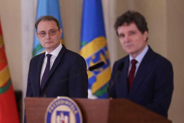 Premierul desemnat Luca Niculescu: Prima mea misiune este construirea unei majorități parlamentare