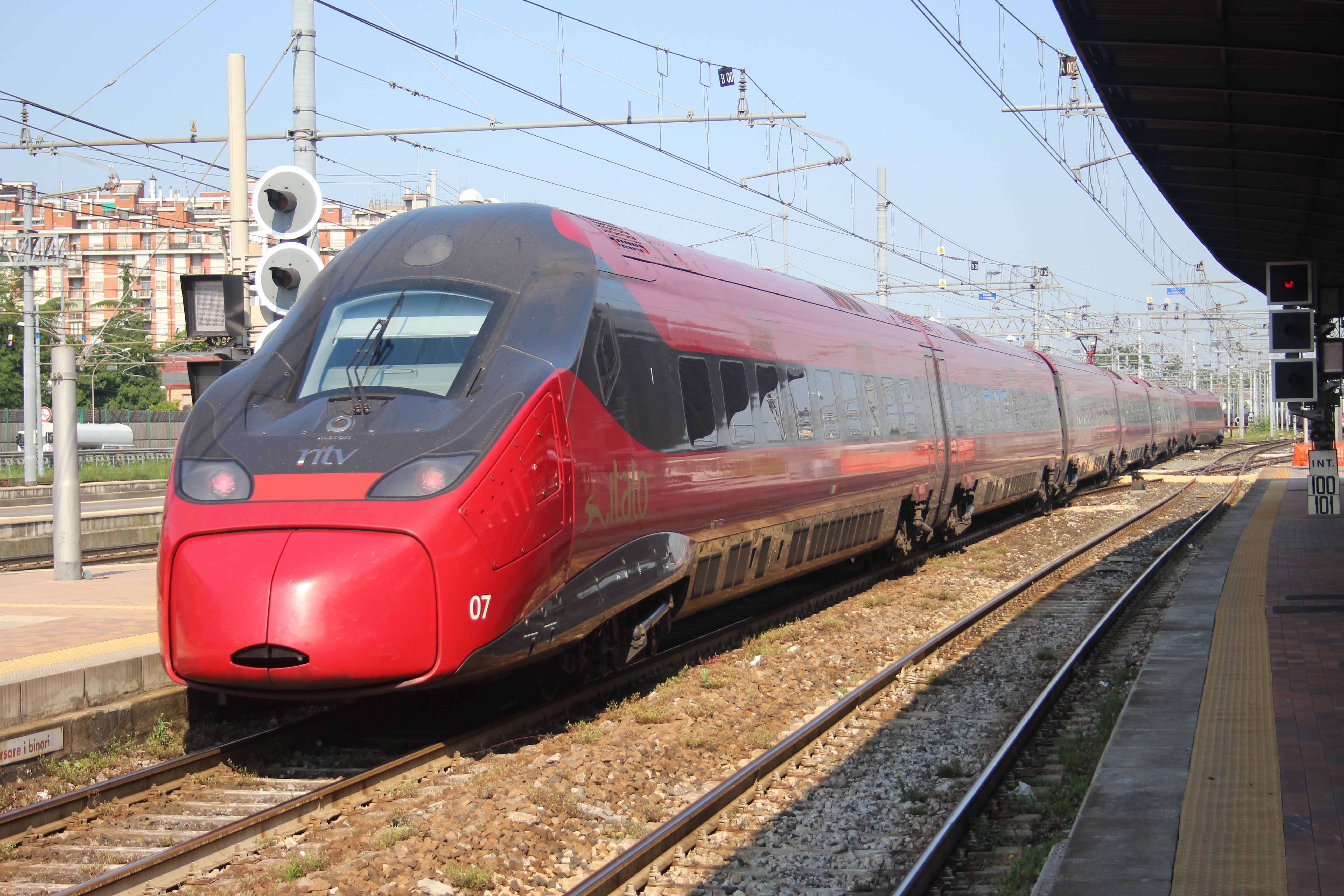 Comisia TRAN solicită integrarea trenurilor de mare viteză cu rețelele regionale și tarife mai accesibile