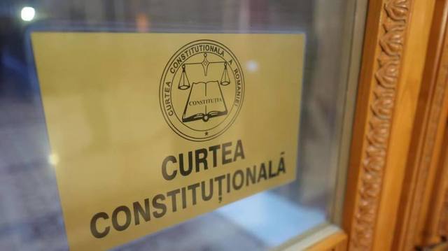 CCR decide astăzi despre conflictul dintre Guvern și ÎCCJ privind restanțele salariale de 4,8 miliarde de lei