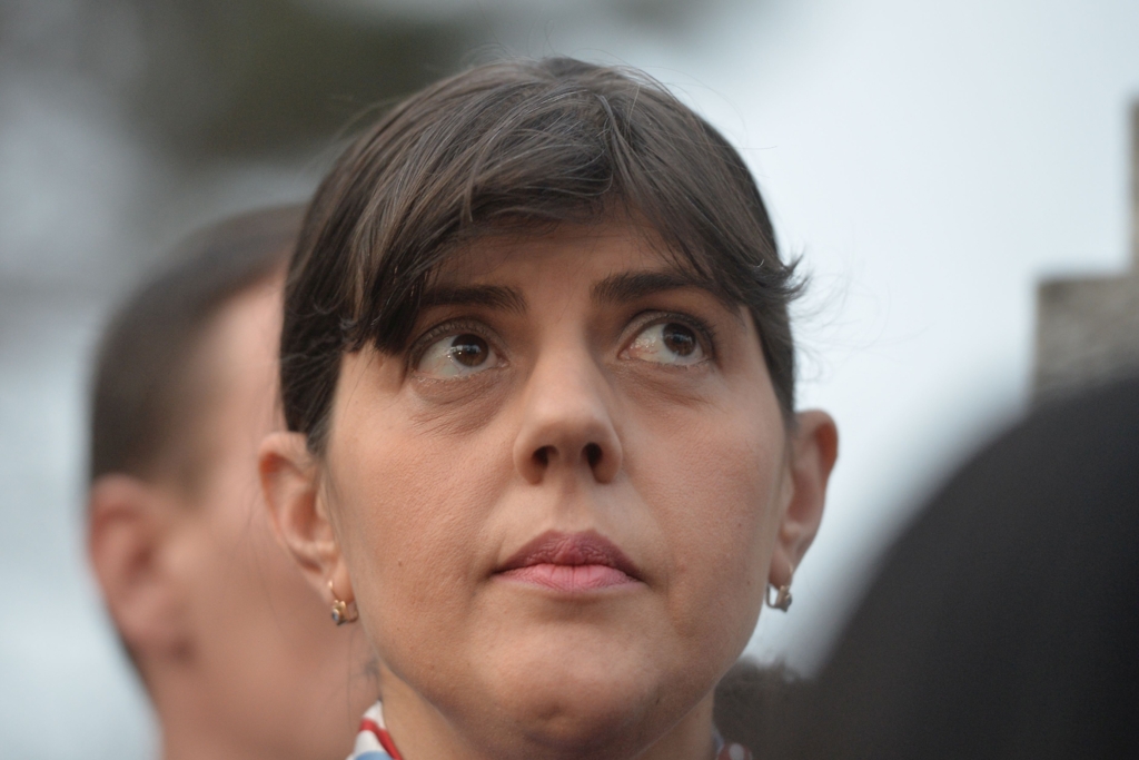 Rețea de fraudă cu TVA de 100 de milioane de euro implică firme din România