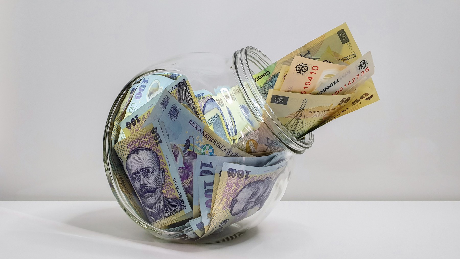 Se pregătește introducerea conturilor de economii și investiții pentru pensii în România