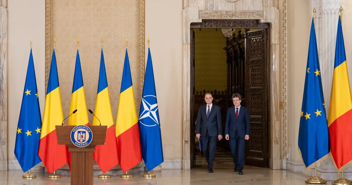 Luca Niculescu începe consultările pentru formarea Guvernului. PSD, PNL și UDMR sunt primele chemate la discuții