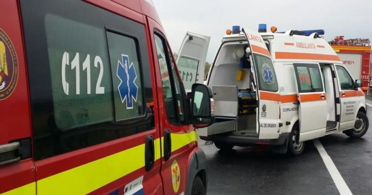 17 servicii de ambulanță rămân fără finanțare pentru luna septembrie. Se cere rectificare bugetară urgentă