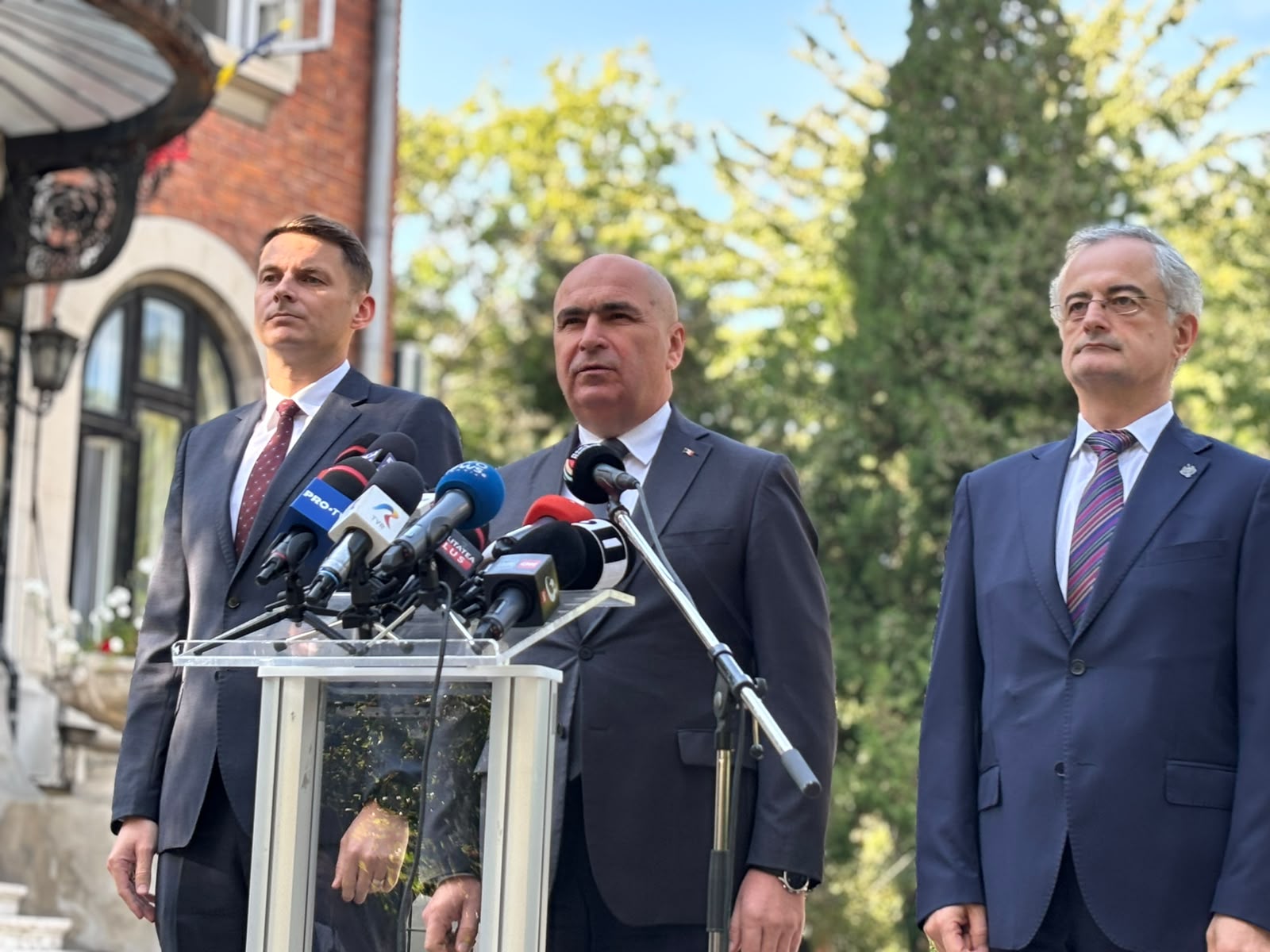 PNL va vota guvernul Luca Niculescu, dar va refuza participarea la guvernare dacă PSD este partener