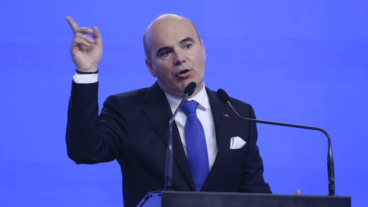 Europarlamentarul Rareș Bogdan a fost audiat la DNA Iași ca martor în dosarul lui Fănel Bogos