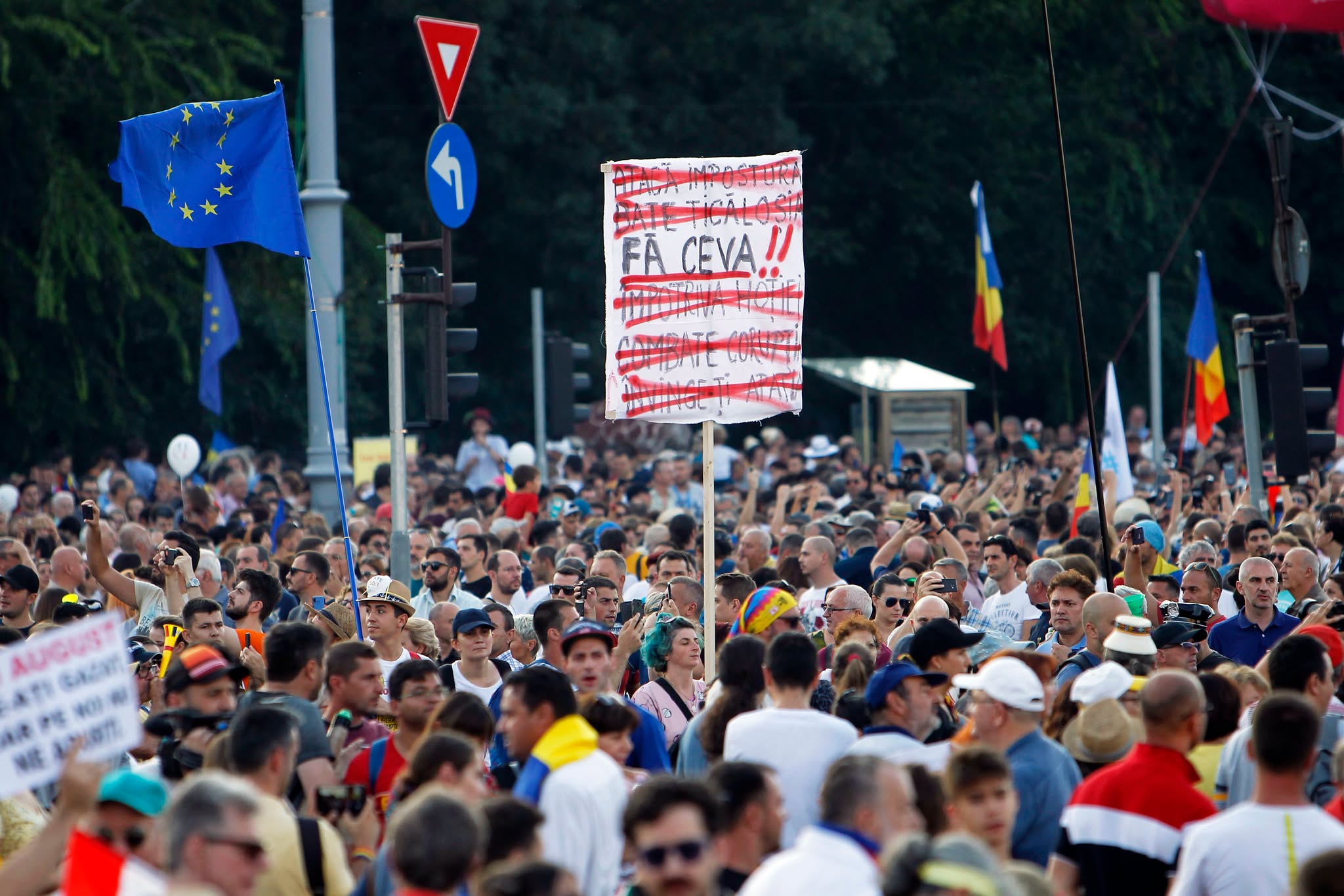 Dosarul 10 august: Jandarmii vizați nu mai pot răspunde penal din cauza prescripției