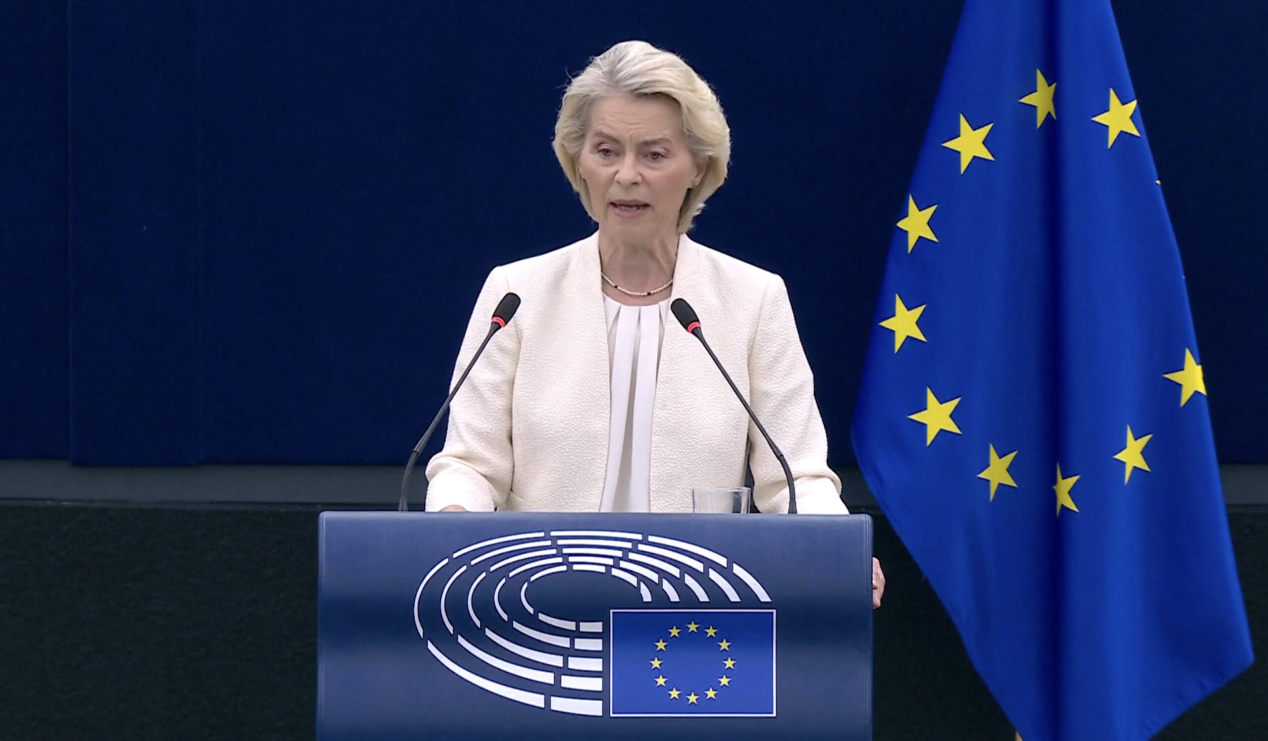 Ursula von der Leyen avertizează: Relațiile comerciale UE cu China sunt nesustenabile și necesită reechilibrare