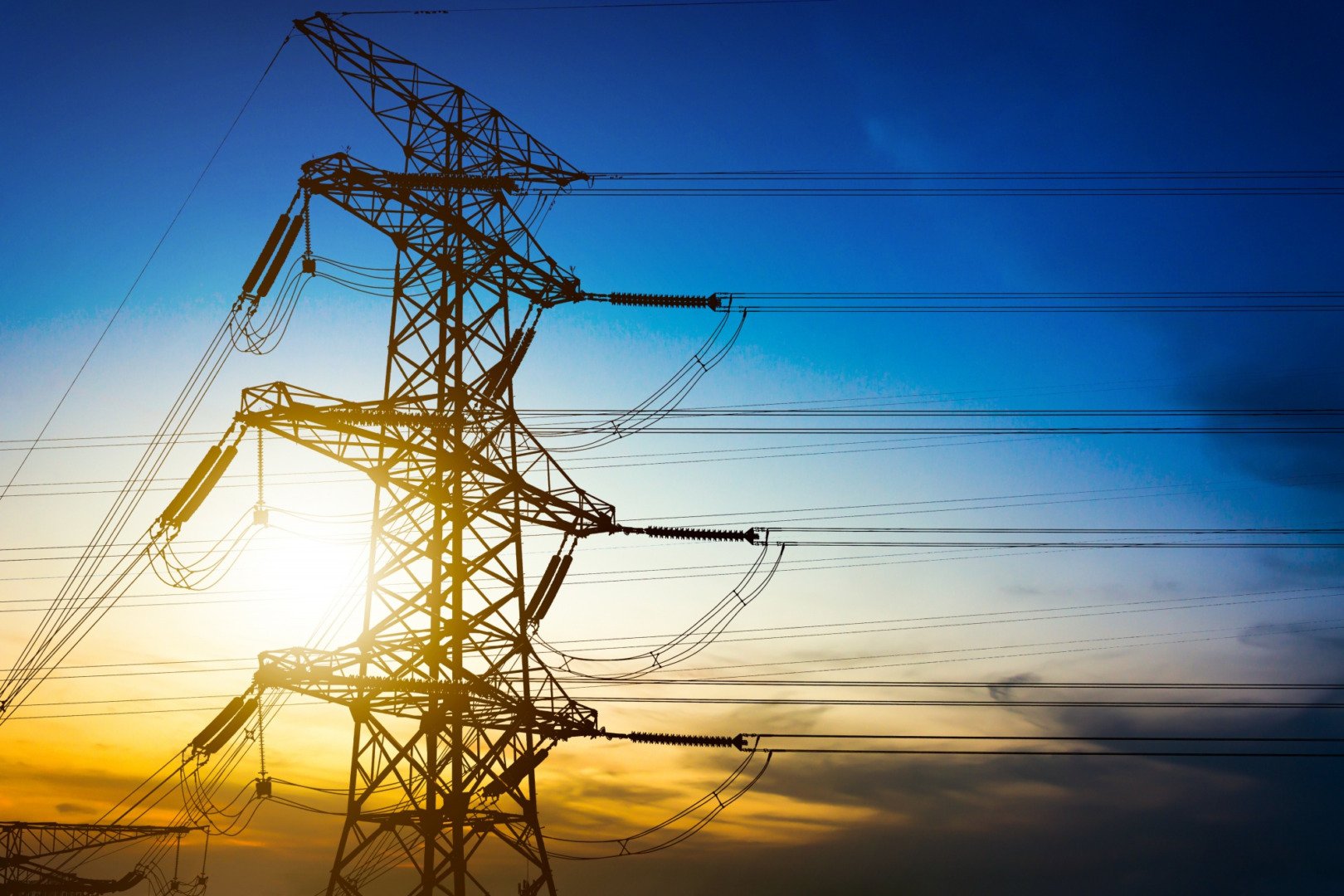 Comisia Europeană analizează impunerea unei taxe pe profiturile excepționale ale companiilor energetice