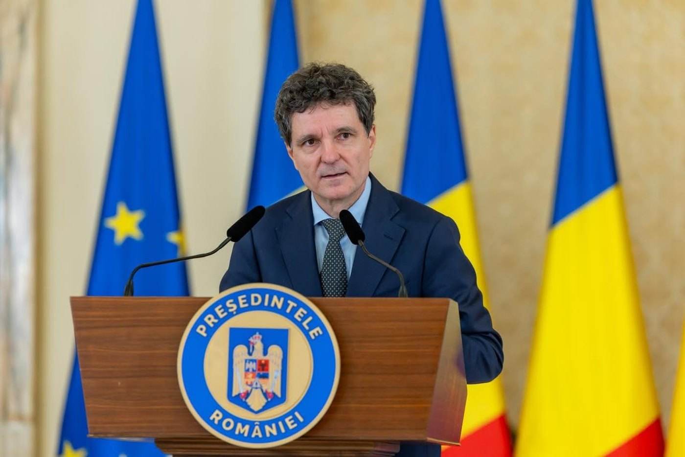 Nicușor Dan avertizează asupra creșterii populismului și a riscurilor la adresa democrației în România